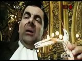 Mr.Bean eats live shrimp