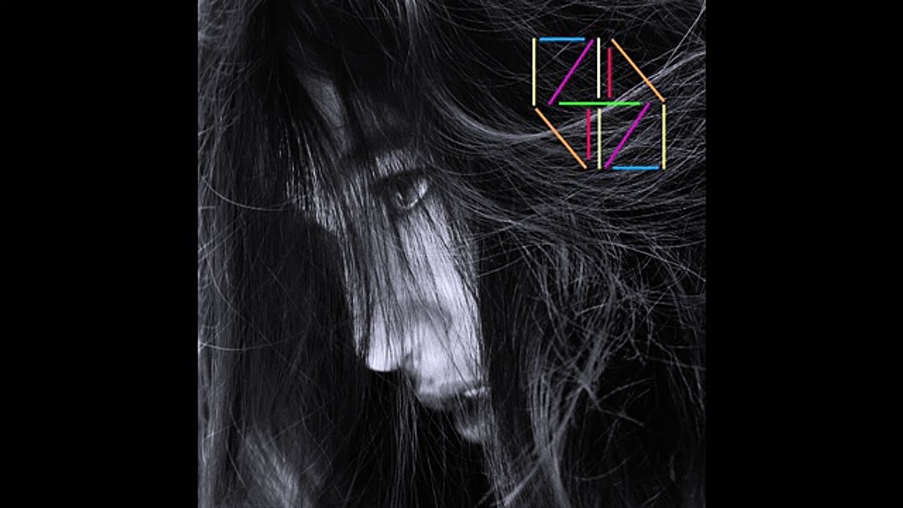 Izia - Les ennuis ft. Orelsan