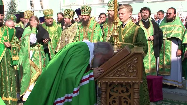 Патриарх Кирилл совершил литургию в Дивеево