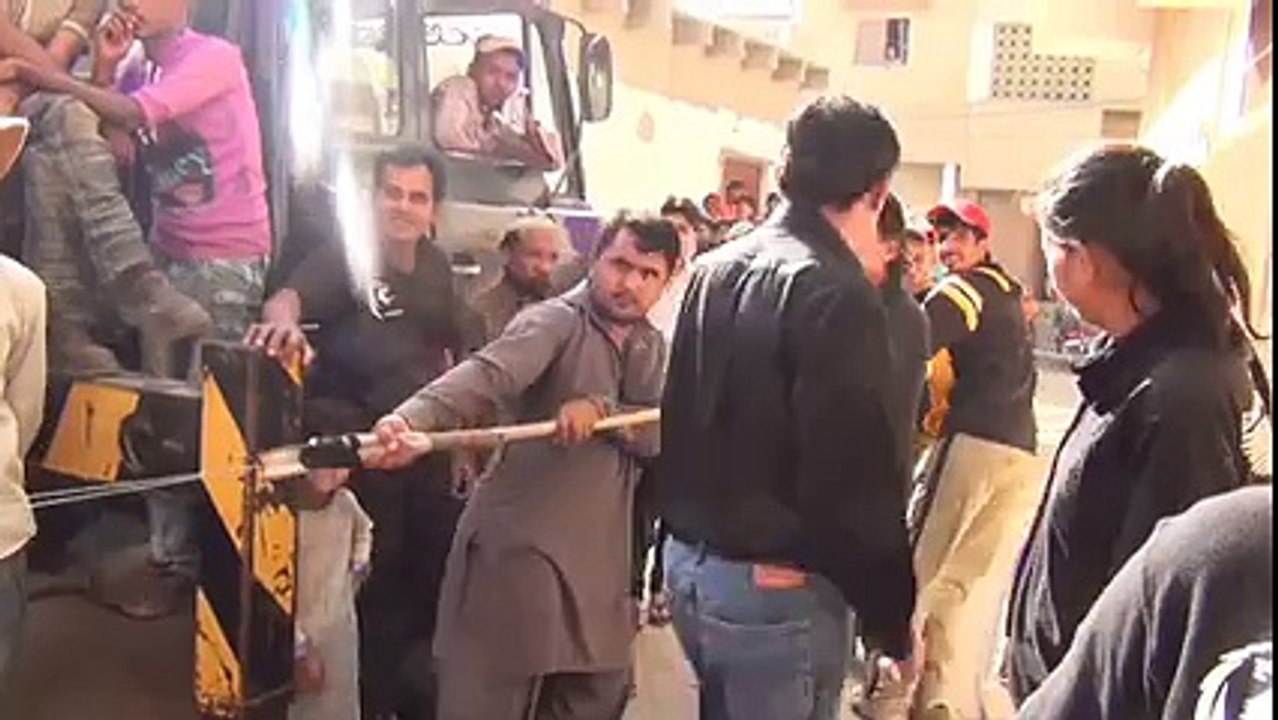 Behind The Scene (Action Sequence) Film "Wrong No".