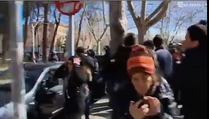 LA POLICÍA EN LA COMPLUTENSE. DETIENE A 50 ESTUDIANTES #EducaciónEnPie HUELGA ESTUDIANTES 26M