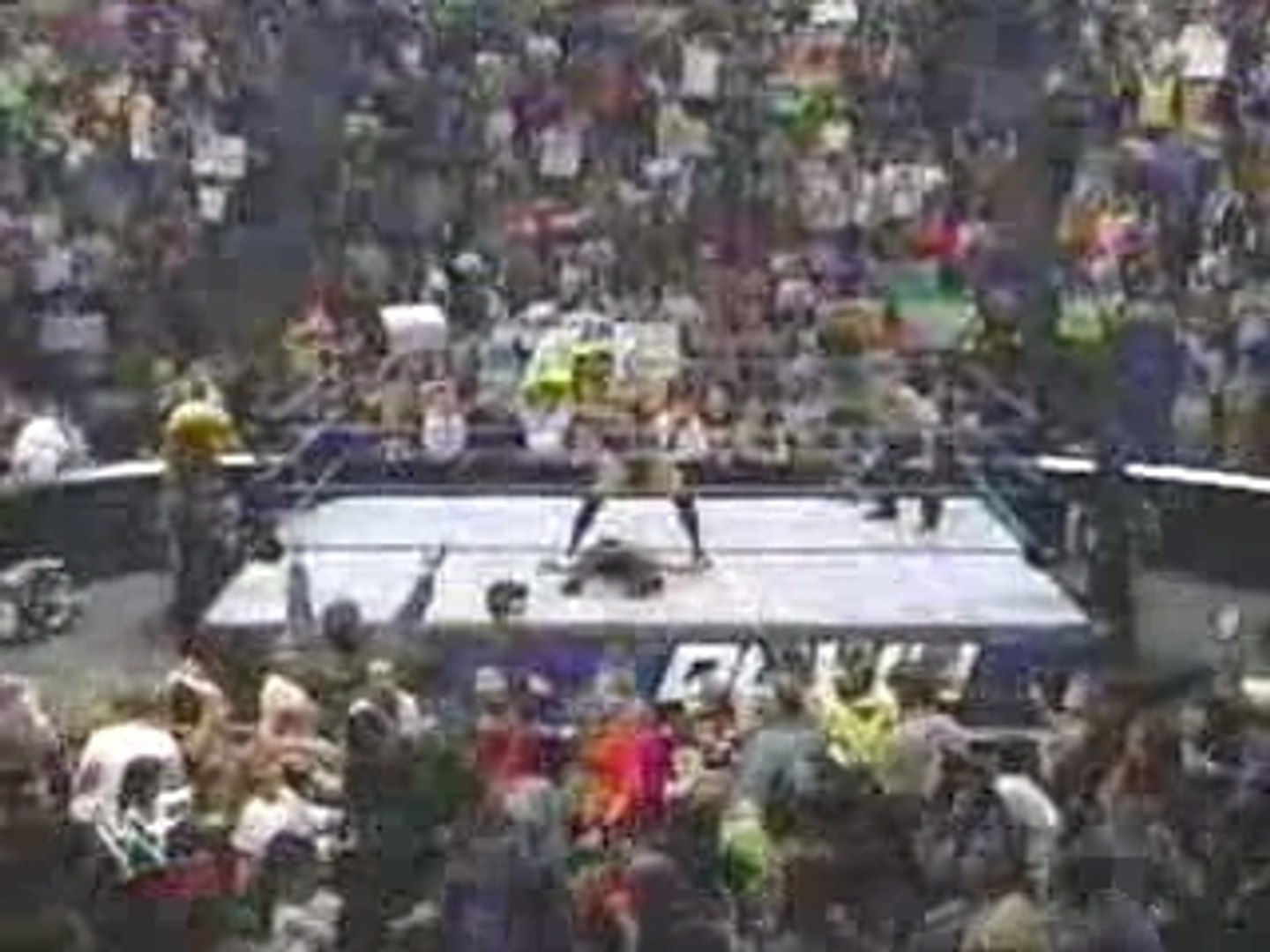 WWE 059