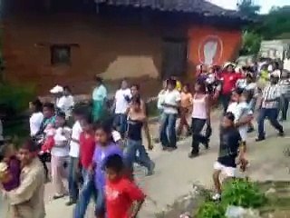 Mitin San Antonio UNE - GANA