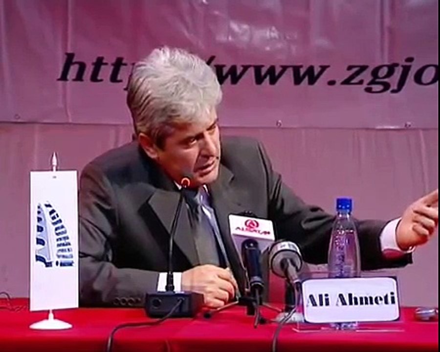 Dialog me ZGJOHU! - Ali Ahmeti 15