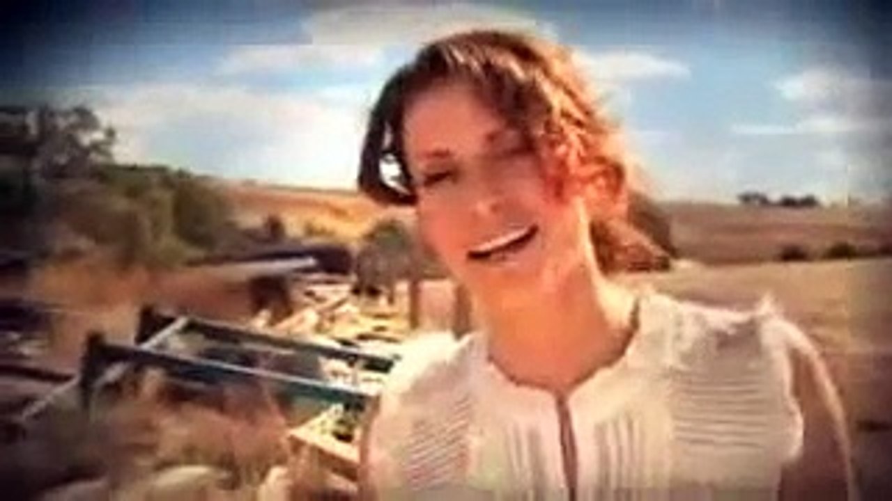 Simmone Jade Mackinnon - McLeod's Daughters Farewell Interview