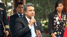 Vicepresidente Lenín Moreno repicó la Campana de la Paz en el Día de la Paz