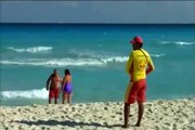 Tiburones atacan a una turista canadiense en playas del Caribe mexicano