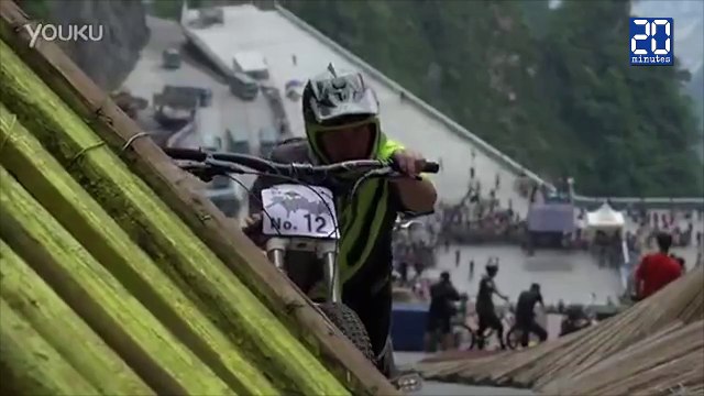 Il descend 999 marches en VTT en à peine 30 secondes