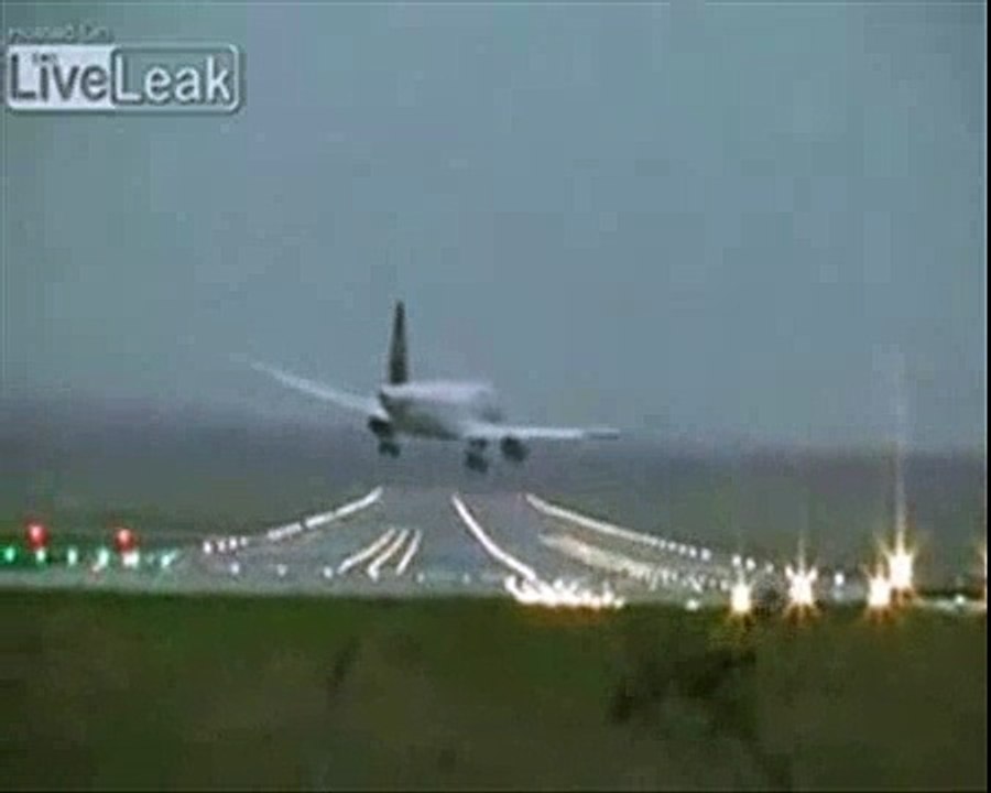 Lufthansa flight LH 044