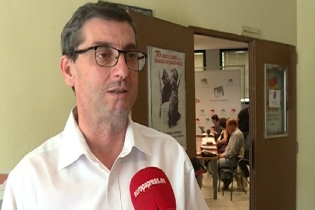 El PCE busca un "espacio de unidad" y no "un paraguas de un sólo partido"