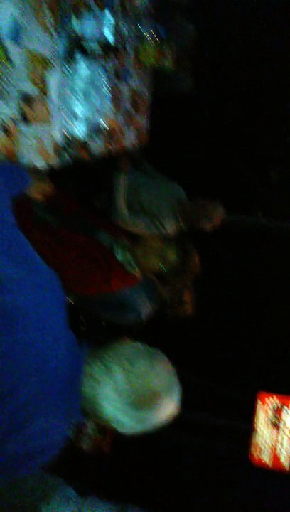 Georges Boucabeille chante la chanson ''pas jolie''..  104 ans cet homme... RESPECT.