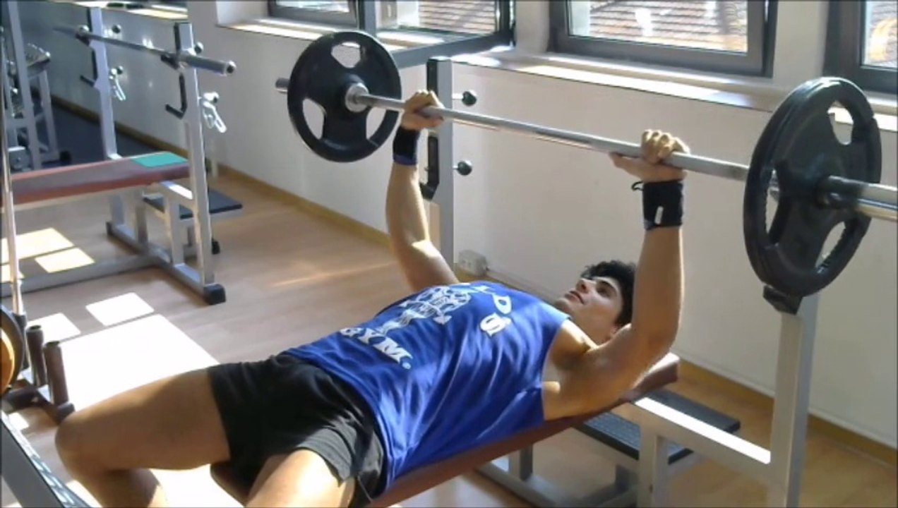 FABIO MARRA - IN FORMA CON FABIO - LO SQUAT