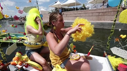 Hautmont : course de baignoires avec une équipe de La Voix du Nord