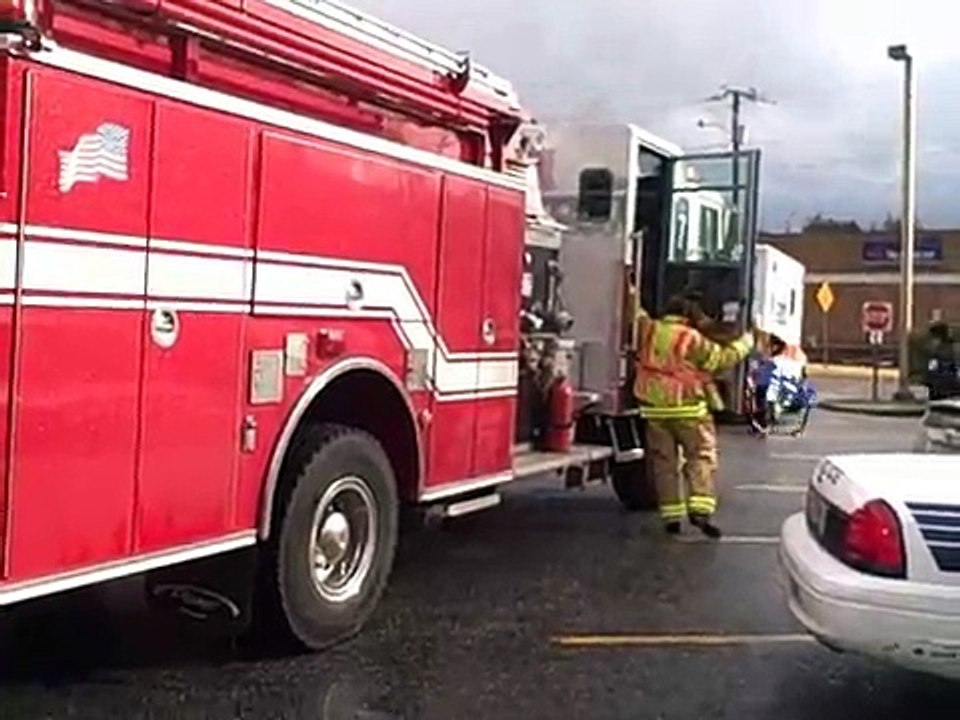 News: 12/11/08 Asheville Emergency, Police, Fire, EMS on Merrimon Ave