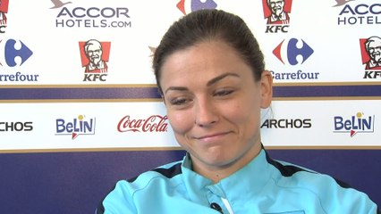 Foot - Bleues : Boulleau «La tête haute»