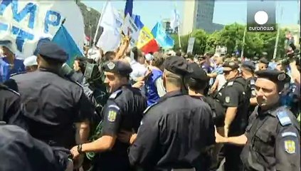 Romania: premier Viktor Ponta non vuole passare la mano