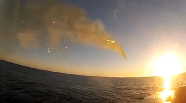 Bateau militaire Norvégien lance missile anti-navire