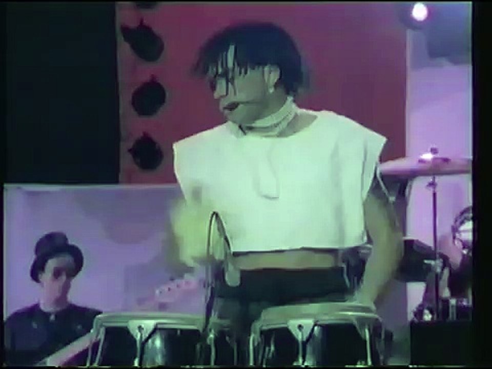 Thompson Twins - Hold me now - No peace for the wicked (Live) - 1984