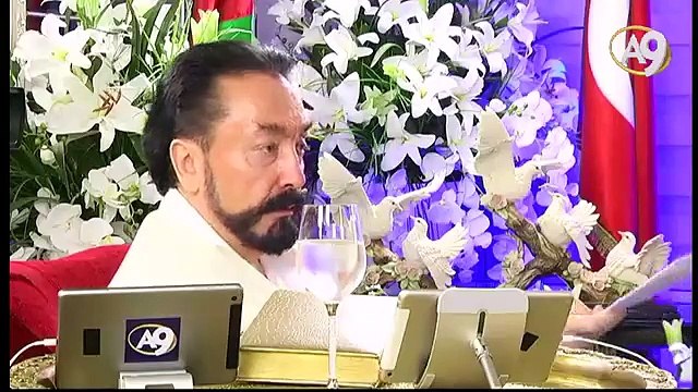 Yeni Türkiye sözünün yasaklanmasını istemek makul değil. İslam alemi liderliği anlamı çok güzel.