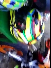 Cbr1000rr Repsol Cortando Giro (Motor super aquecido)