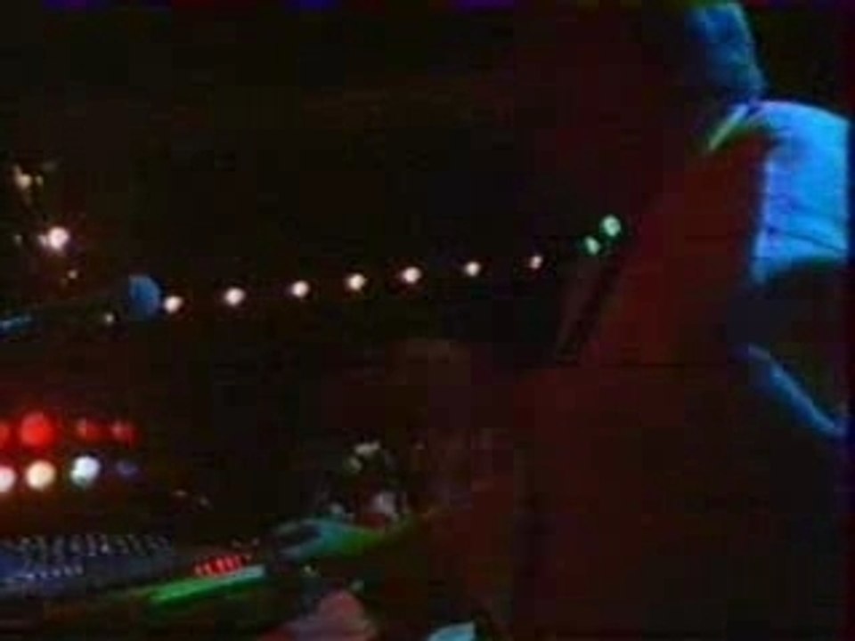 neoton familia-nyar van 1985