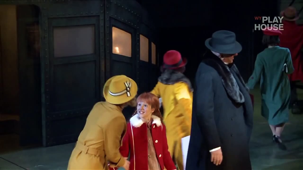 Annie Trailer