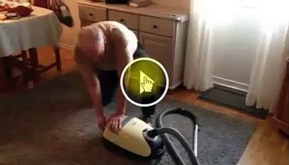 Putain d'aspirateur il démarre pas ! C'est bien du matériel pour femme