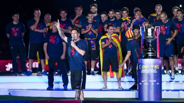 Els parlaments dels jugadors a la festa del triplet
