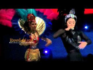 Soal Foto Bugil, Depe Bantah Cari Sensasi