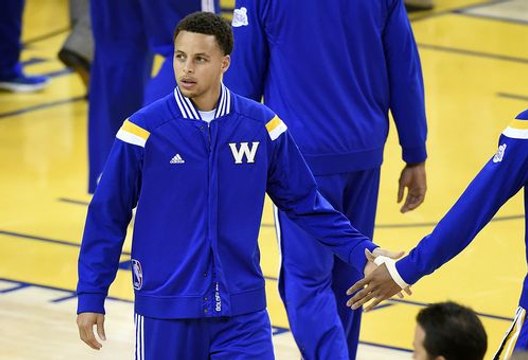 NBA Daily Hype: Warriors help Bay Area through NBA Cares initiative