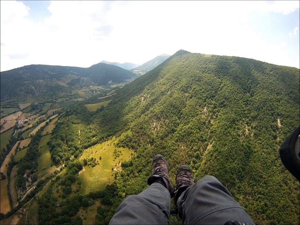 du petit au dessus de vesc atterro.MP4