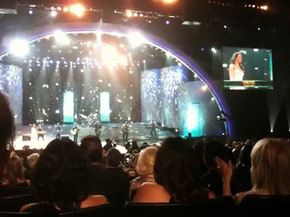 Trace Adkins at Miss USA 2010