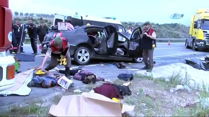 Sakarya’da korkunç kaza: 4 ölü, 3 yaralı