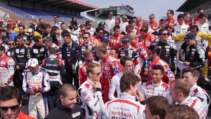 24 Heures du Mans 2015 - La photo de classe des pilotes se met en place !