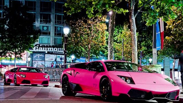 Exotic Cars in Dubai Compilation - Supercars Cruising the Streets