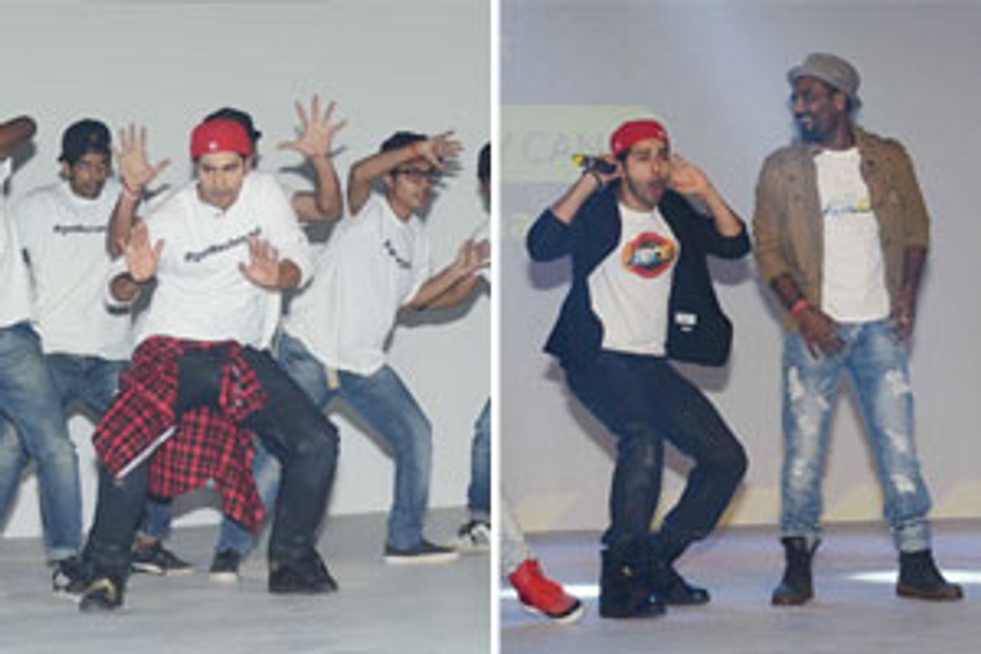 Varun sizzles the stage while promoting ABCD 2!