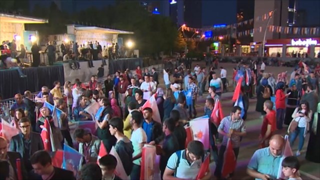 النتائج الأولية لانتخابات تركيا تفقد حزب العدالة والتنمية أغلبيته