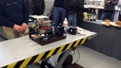 Moteur de Porsche 911 miniature (échelle 13.2) et il tourne comme une horloge!