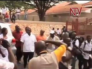 John Atta Mills wins Ghana's presidential run-off