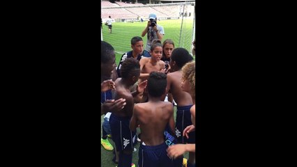 Danone Nations Cup : la célébration des joueurs du Paris FC après leur victoire en finale contre Saint-Étienne
