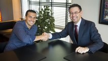 Pedro y Jordi Alba firman la renovación (ESP)