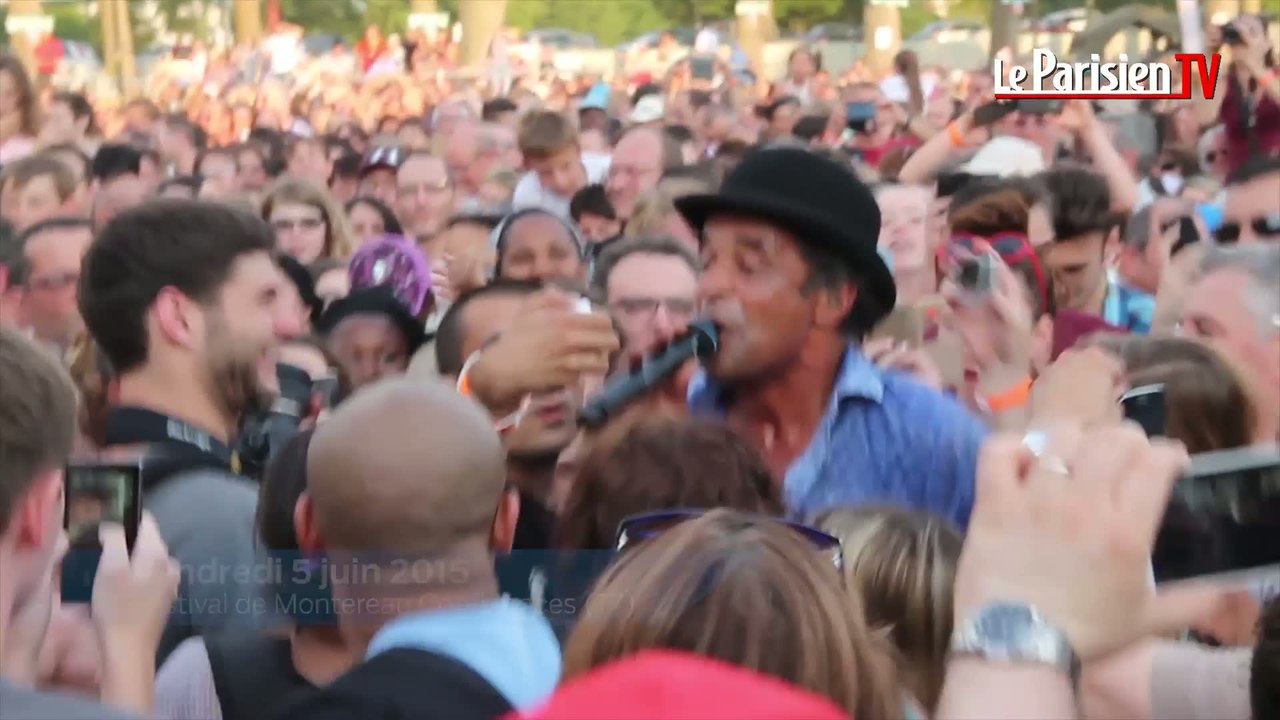 Yannick Noah : un bain de foule en chantant au festival de Montereau