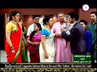 Yeh Hai Mohabbatein Full 8th June 2015 - Ishita Uper Uthaya Sobbu Nay Haath