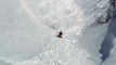 Un lièvre des montagne se sort miraculeusement d'une avalanche : court petit lapin!!!!