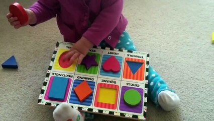 Lyla Knows Shapes - 21 Months
