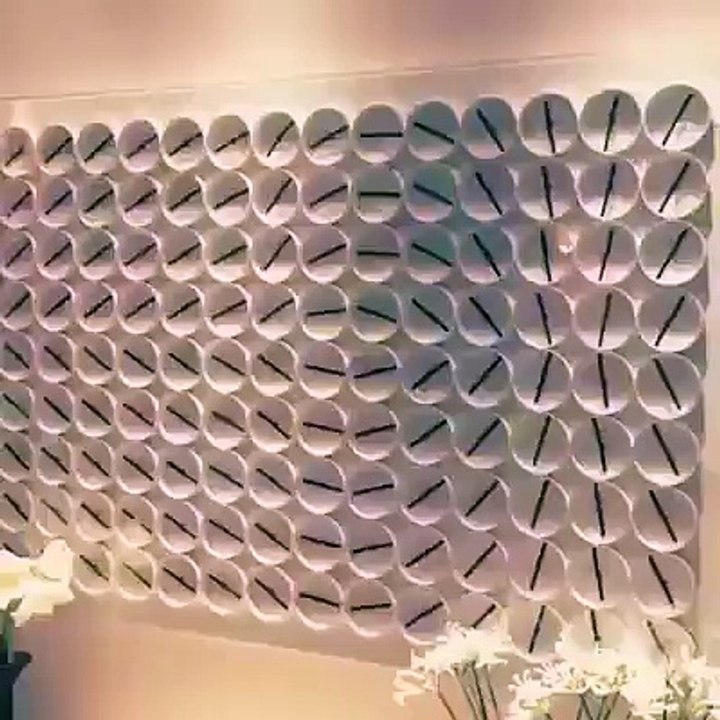 Cool art clock?syndication=228326