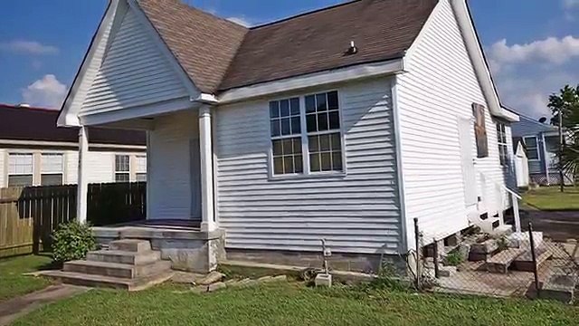 2844 Law St New Orleans LA 70117