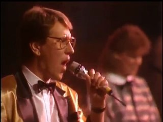 STEFAN BORSCH - ADRESS ROSENHILL - LIVE SVT 1987 MED ANDERS ENGBERGS ORKESTER !