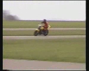 Pascal sur le circuit de moto de Pouilly