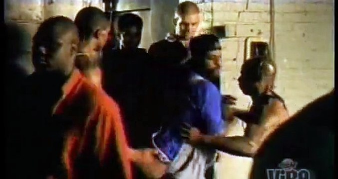 Mobb Deep feat. Big Noyd & Rakim - Hoodlum